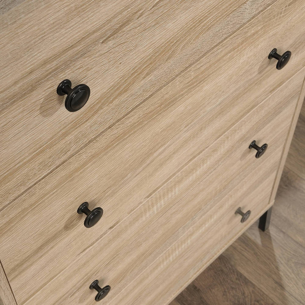 4-Drawer Tall Wood Bedroom Chest in Charter Oak B682