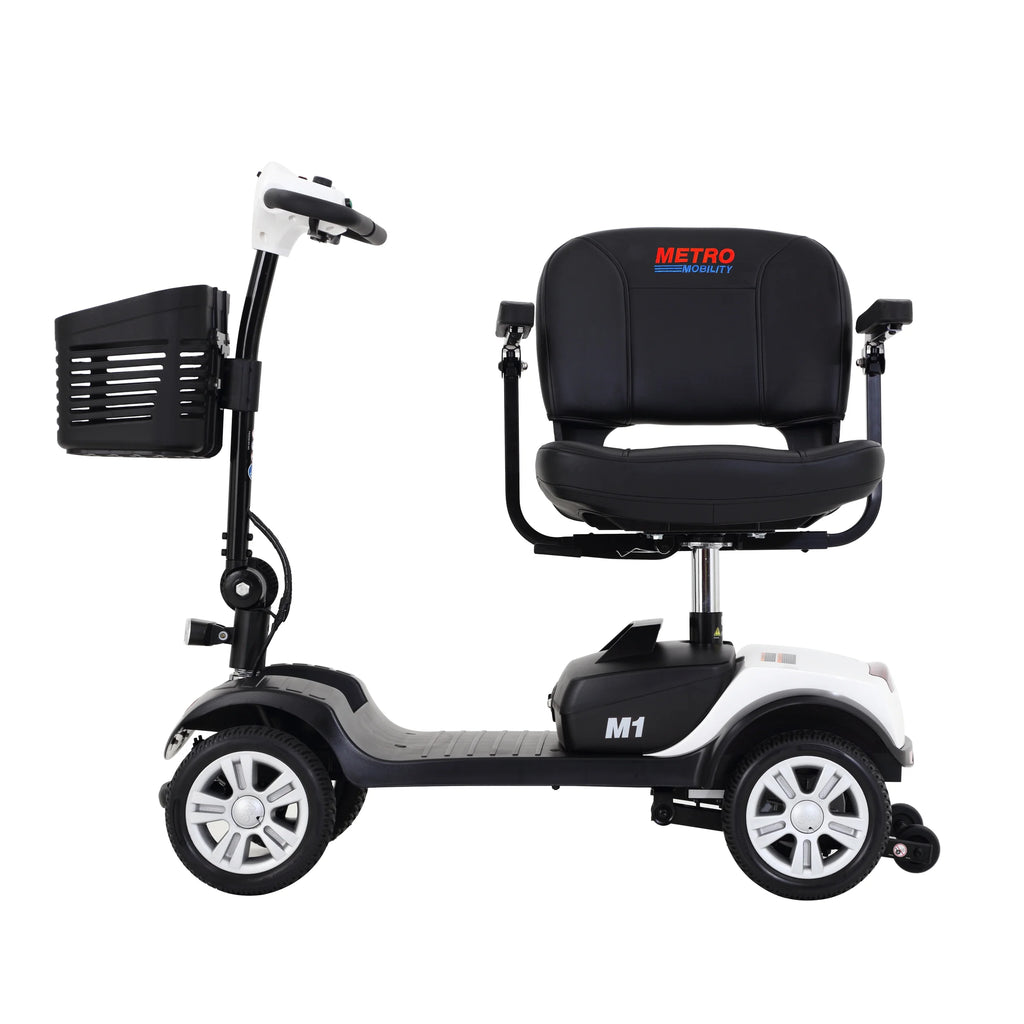 Lightweight Folding 4-Wheel Mobility Scooter with Side Bag C65332