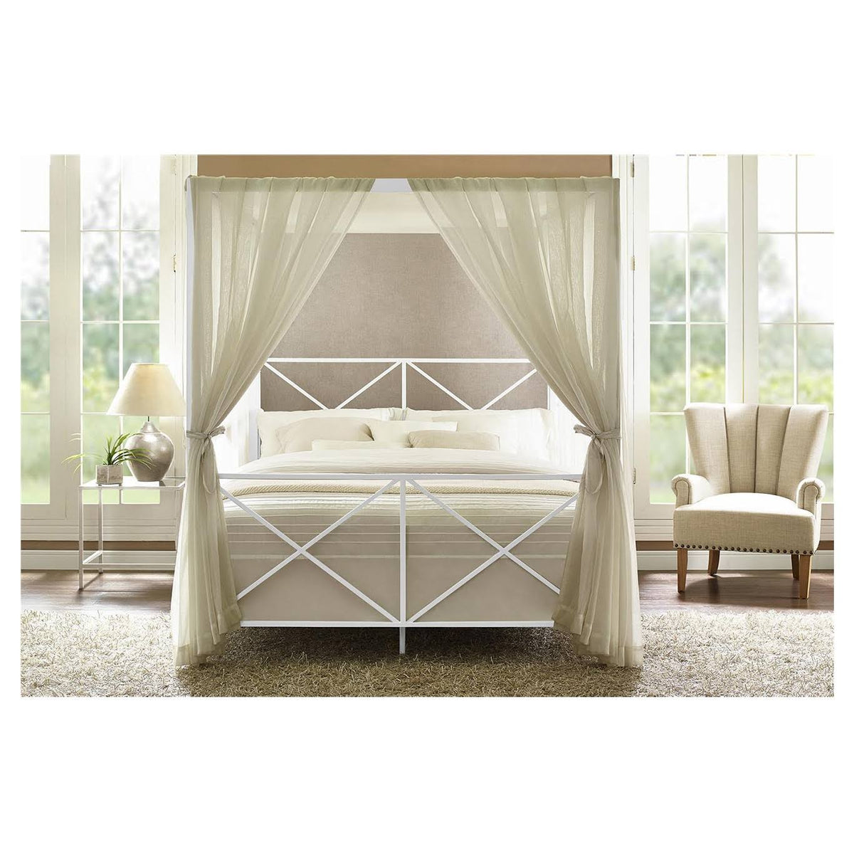 White Canopy Bed I69823