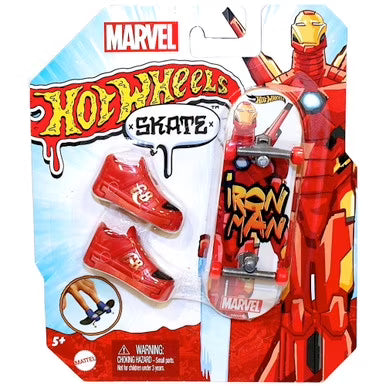 Hot Wheels Skate Fingerboard and Shoes W3808