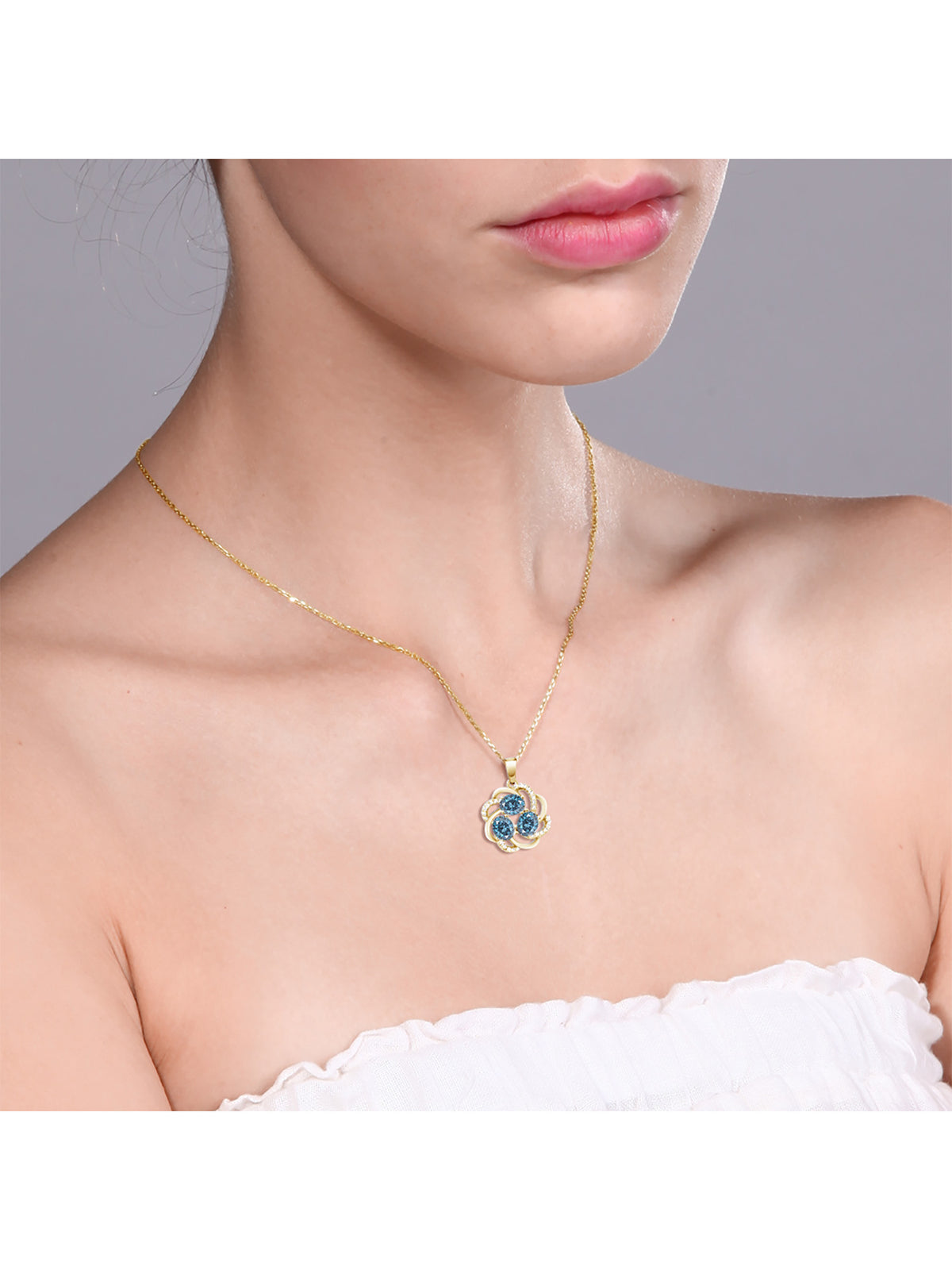 18K Yellow Gold Plated Oval Persian Blue Moissanite Pendant Necklace T507111