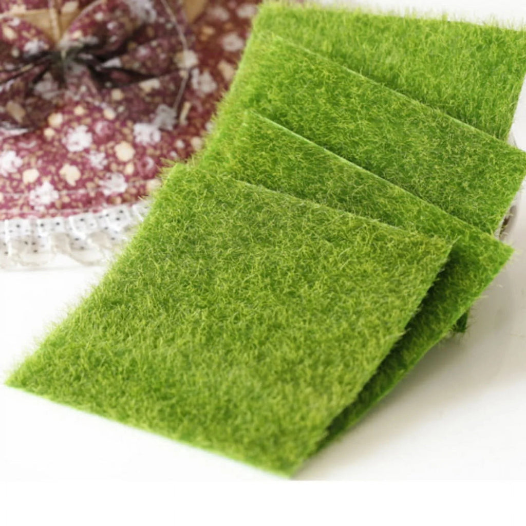 49 x 70CM Artificial Faux Grass Lawn Moss Miniature Dollhouse Decor H37913