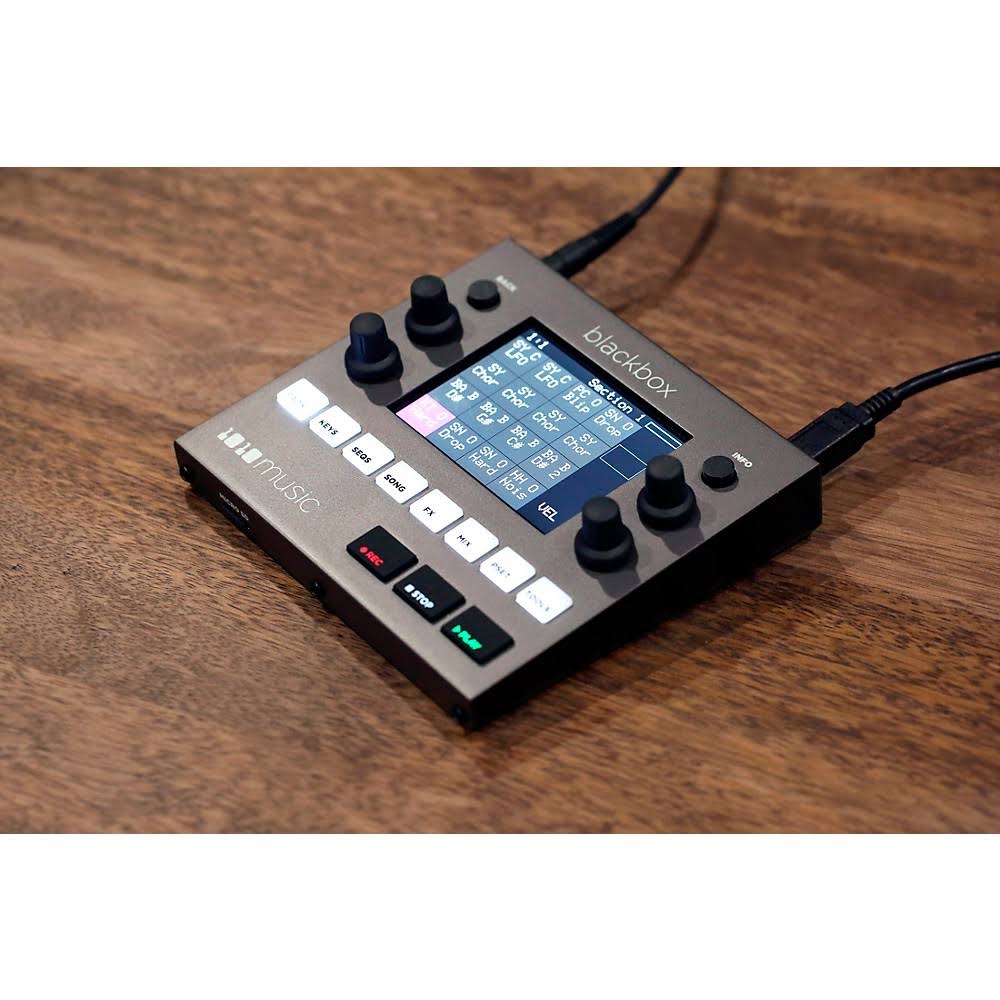 Compact Sampling Studio M623