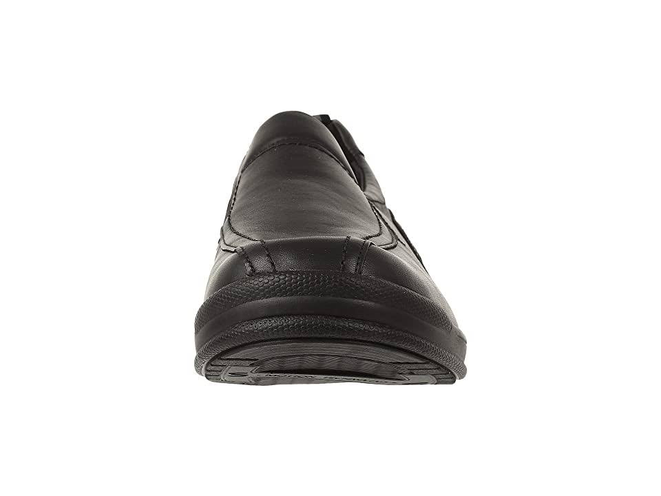 Black 13 Wide Cruise Shoes M3710