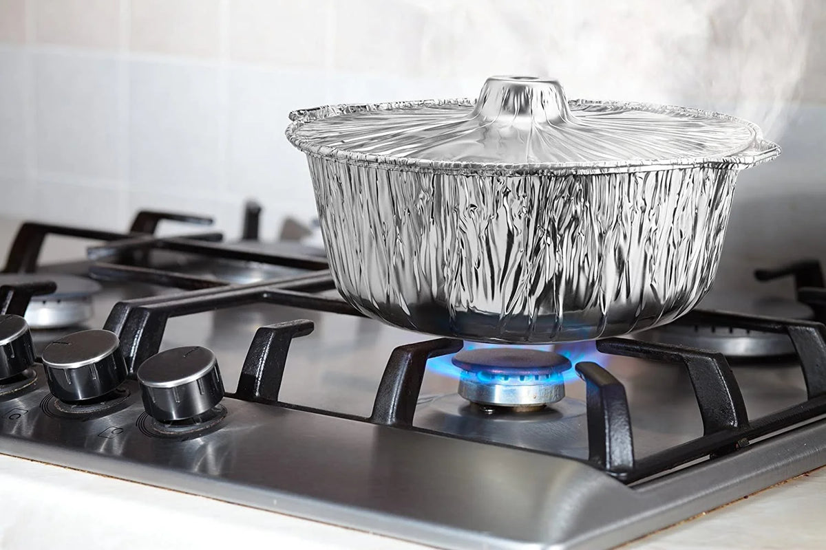 Disposable Aluminum Pot with Lid, Medium, Qty-2 Y23729