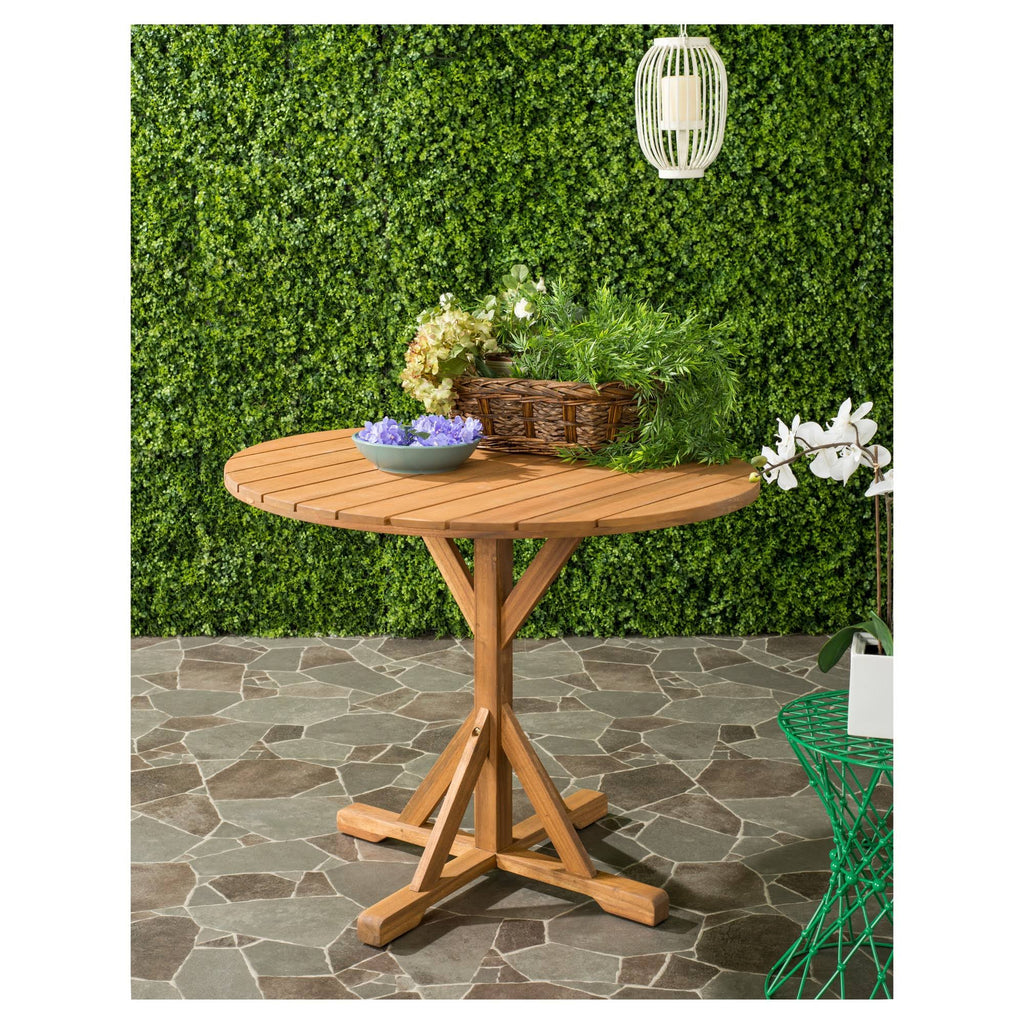 Round Table Y156533