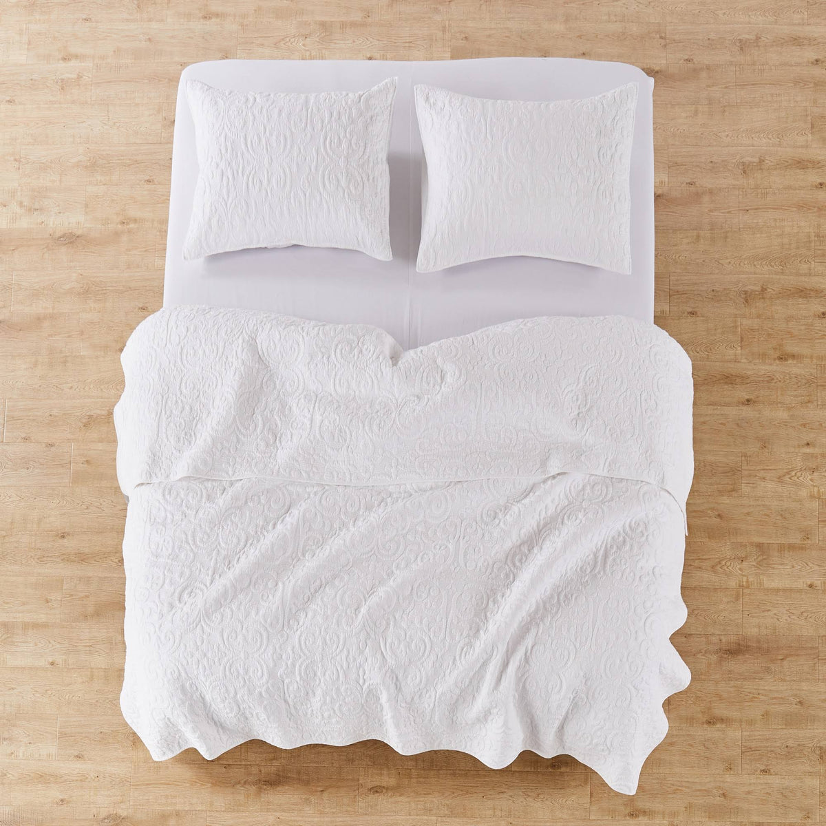 White Reversible King Quilt K9274