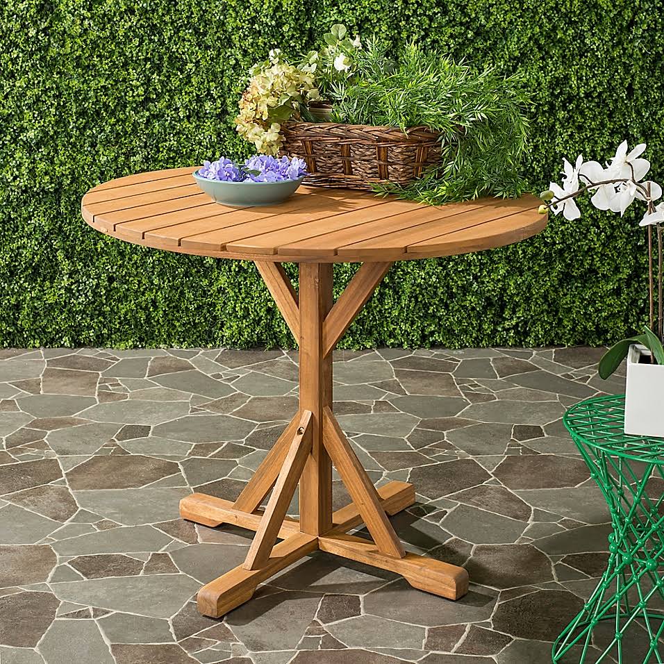 Round Table Y156533