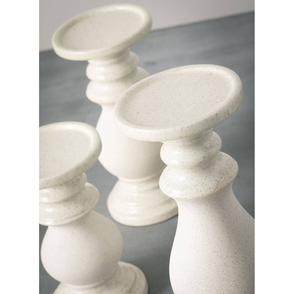 Set of 3 White Pillar Candle Holders Y868