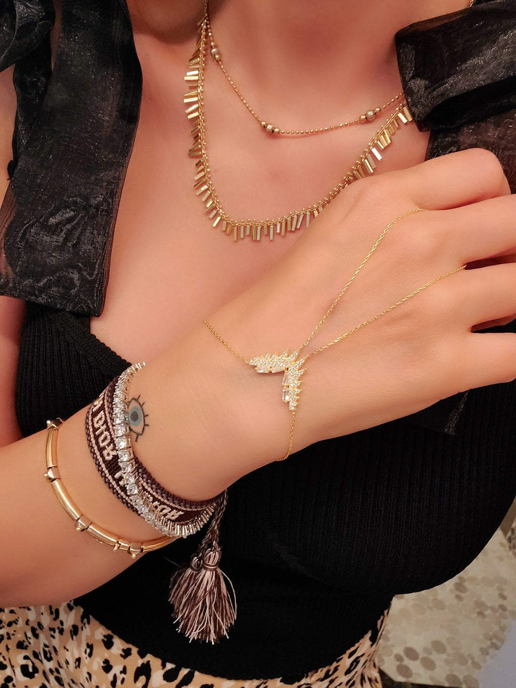 925 Sterling Silver Clear Zircon Hand Chain V4007