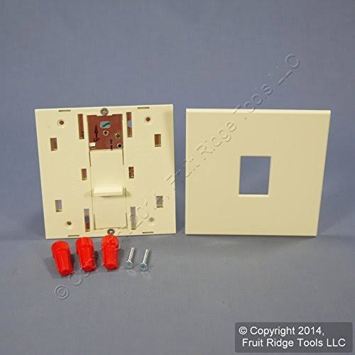 1500W Incandescent Dimmer Almond W777807